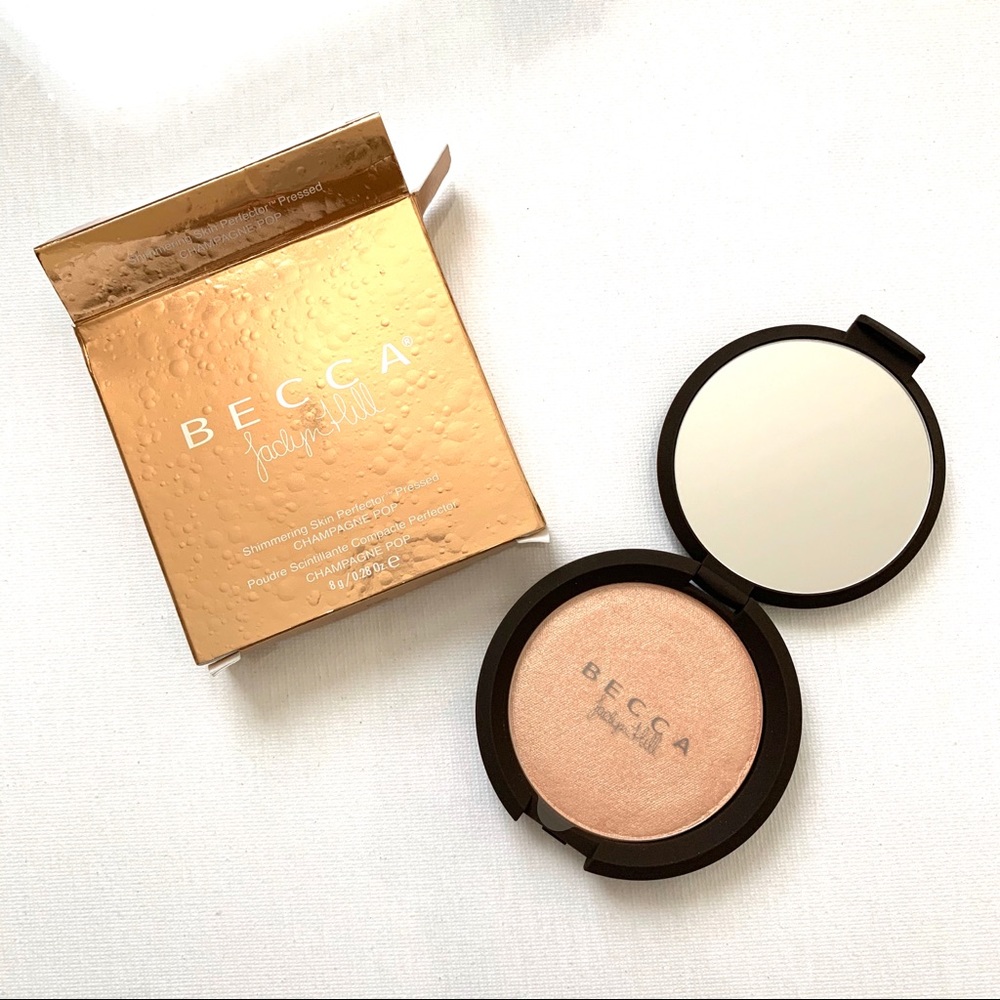BECCA Champagne Pop Highlighter